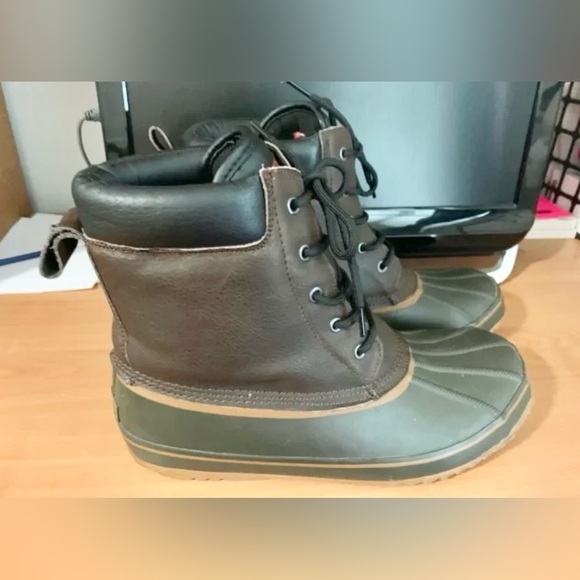 London fog duck boots ashford 2 men’s size 12M water resistant new condition - Picture 2 of 6